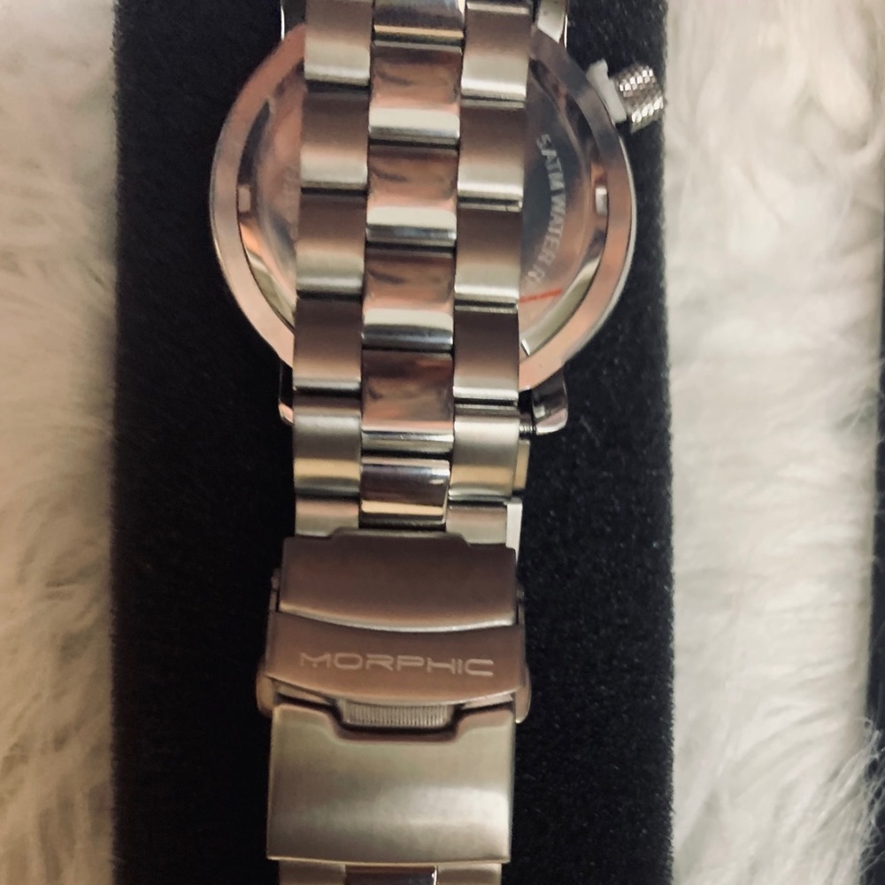 Brand New In Box - Picture 3 of 3